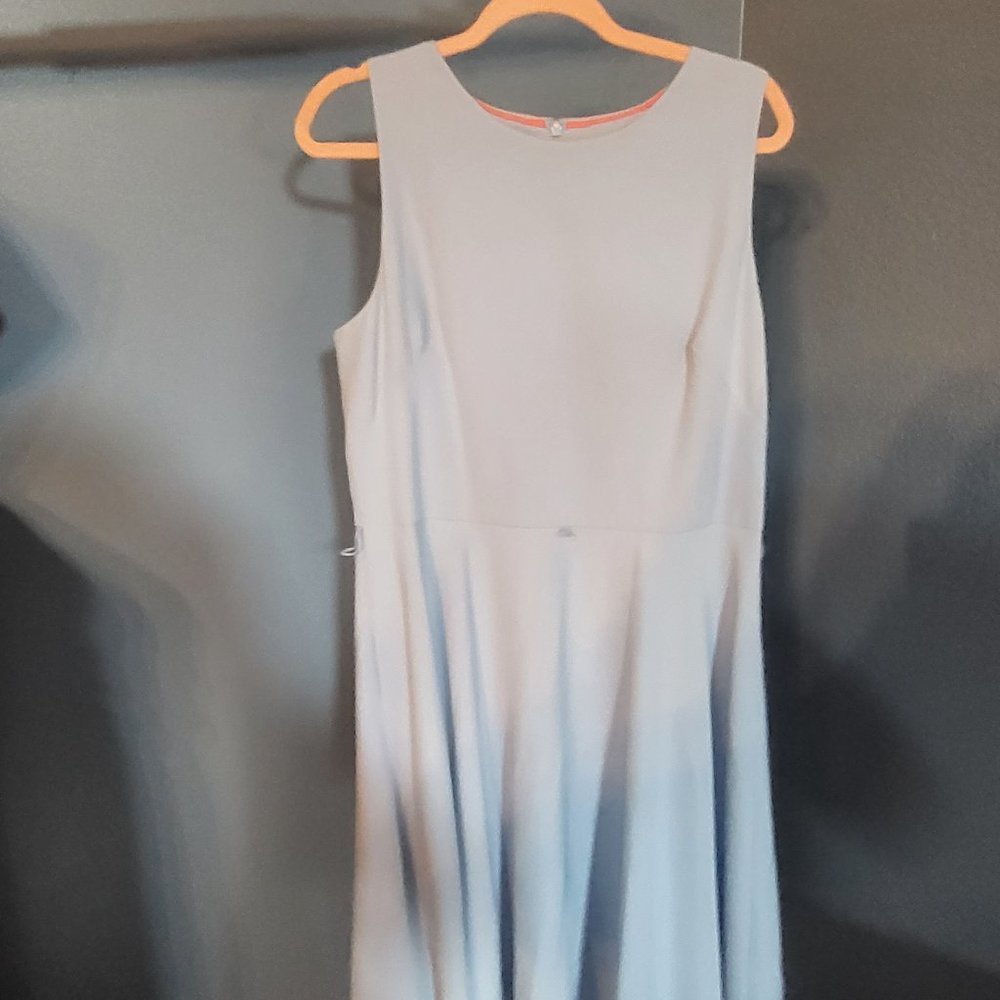 Sleeveless Pastel Blue Midi Dress with Zipper from Vince Camuto